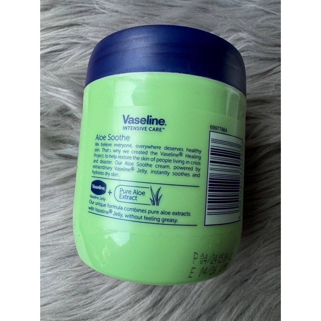ครีมทาผิว VASELINE   ปริมาณ 400 ml.