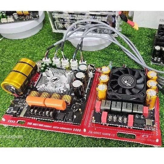 ชุดแอมป์ HT21 3g + ZK-6002  1800วัตต์ เน้นขับ sub 8นิ้ว 10นิ้ว สีแดง สีดำ ลำโพงบลูทูDiy