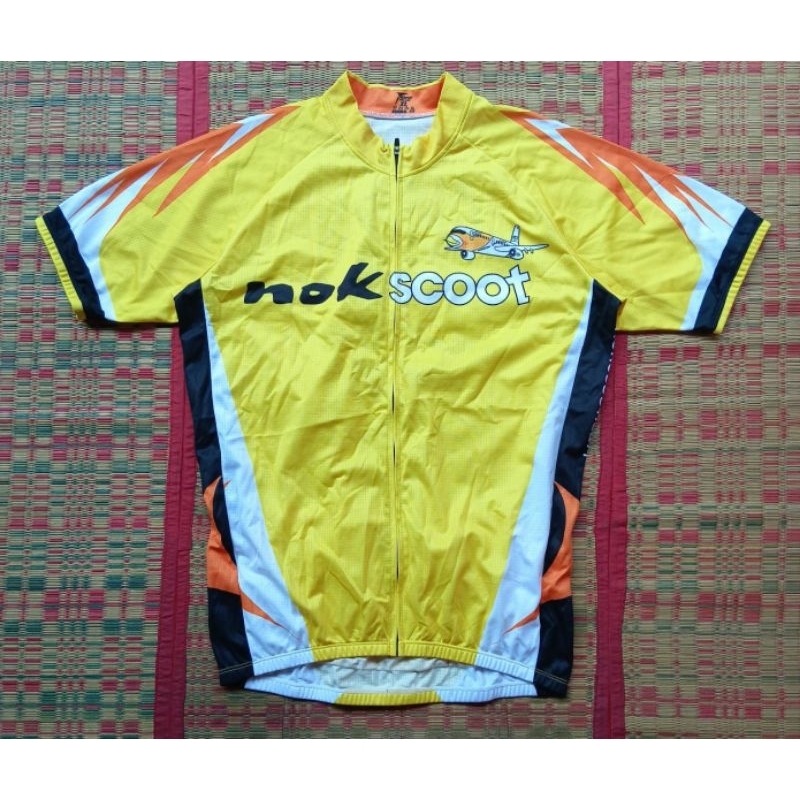 เสื้อ ปั่นจักรยาน nok scoot