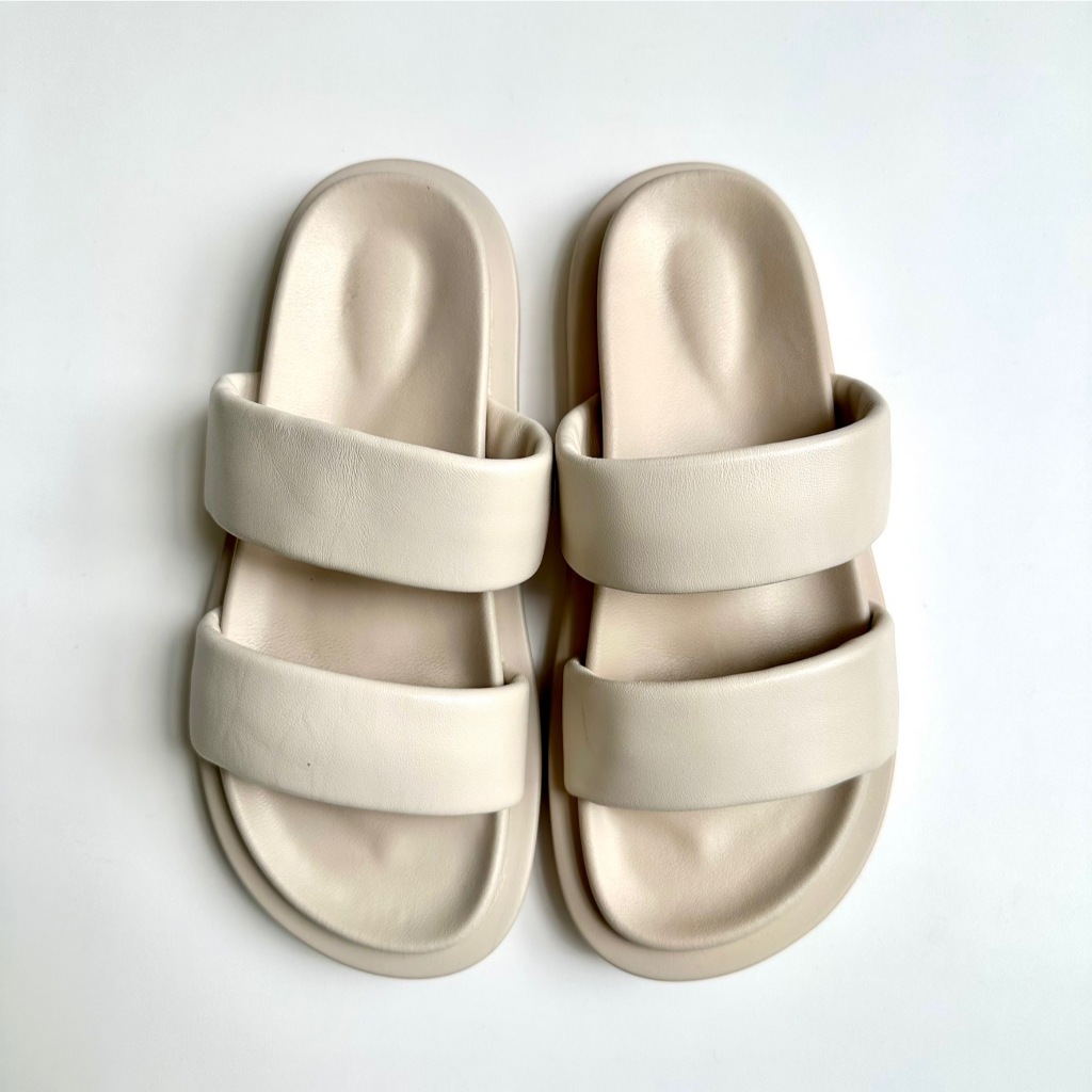 𝐌𝐈𝐍𝐈𝐌𝐀𝐋𝐈𝐒𝐓 รองเท้า Sale size 35 (มีแบบละคู่เท่านั้น‼) 🔥สินค้า sale อาจมีตำหนิบ้างเล็กน้อย