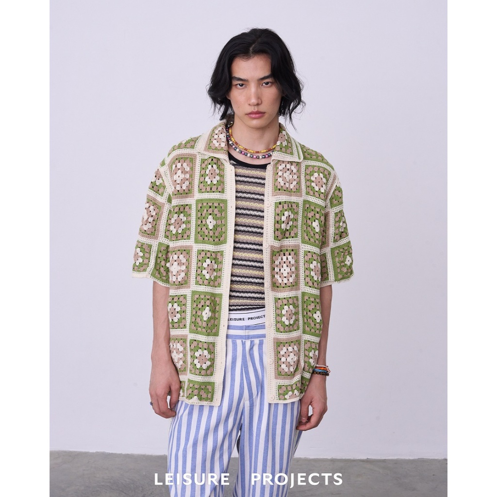 (LEISURE PROJECTS)  FLORAL CROCHET SHIRT