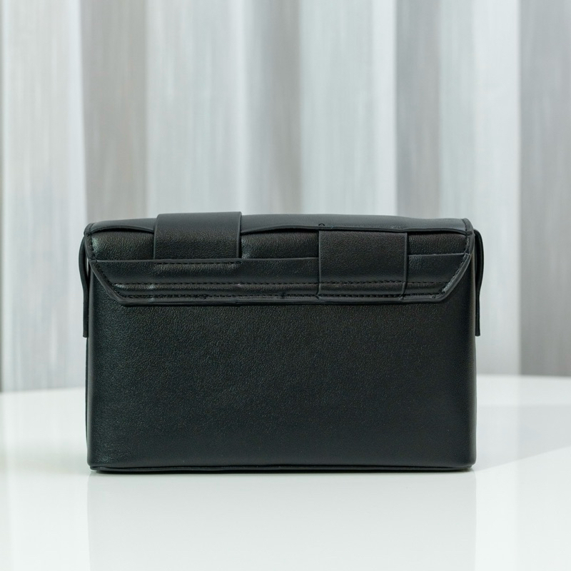 BIGJU BAG กระเป๋าหนังสะพายข้าง