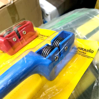 ที่ลับมีด อุปกรณ์ลับมีด แบบล้อพร้อมด้ามจับ อย่างดี คมมาก (คละสี) รุ่น Knife-sharpener-june-07a-Boss