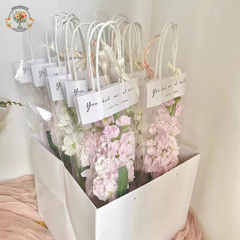 ถุงของขวัญ หูหิ้ว แบบใส ลายดอกไม้ สําหรับใส่ดอกไม้ ถุงวัสดุบรรจุภัณฑ์ช่อดอกไม้ สําหรับใส่ดอกไม้(ไม่รวมดอกไม้)