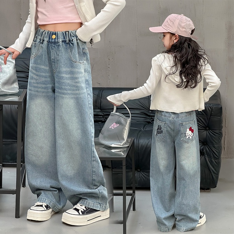 F552 กางเกงยีนส์ปักลายแมวKT กางเกงขายาวทรงตรง