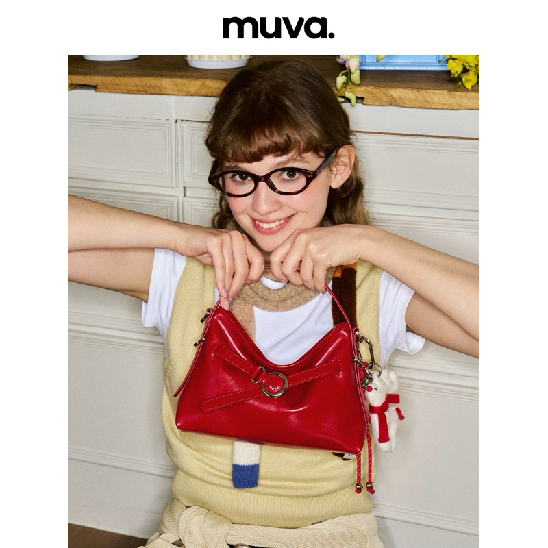 MUVA (โค้ดลด20%) pouch belt bag preorder 7-14วัน แท้100% จากชอป 💖แถมฟรีจี้พวงกุญแจ💖