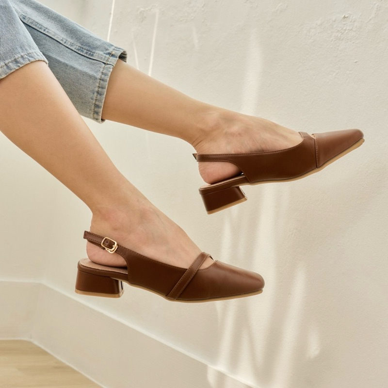 Gordinary Ellen คัทชูเรียบรัดส้น Size 36-40 (A37-91)