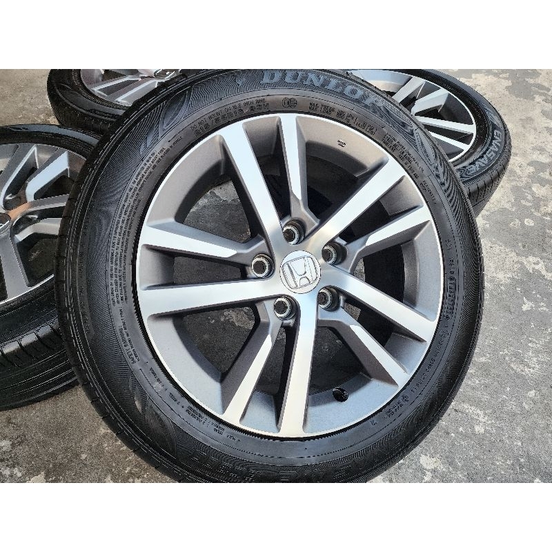 ล้อ Honda Civic ขอบ 16
พร้อมยาง 215 55R16 Dunlop ปี22

