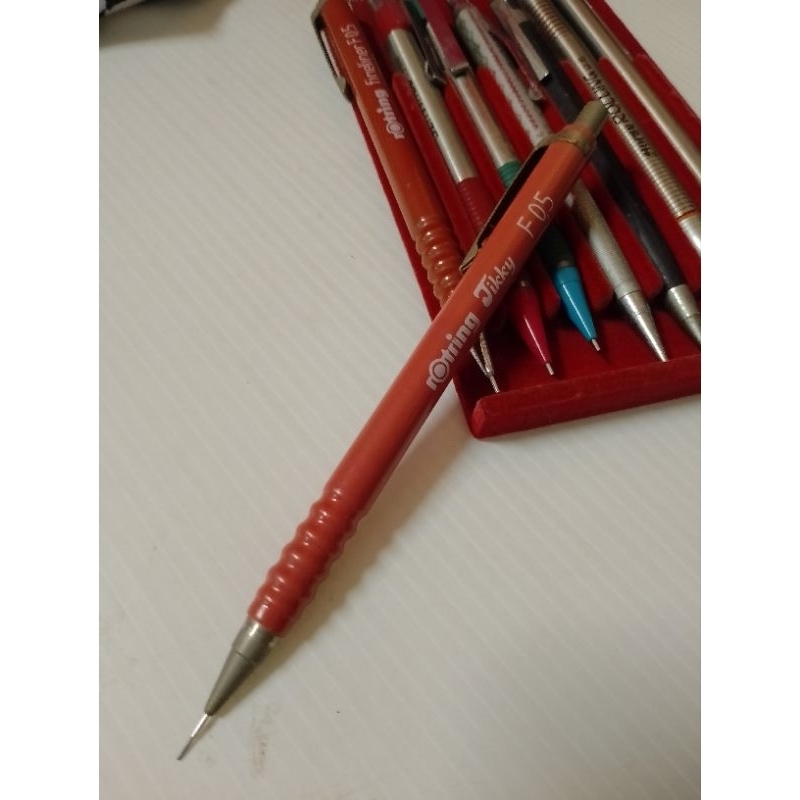 ดินสอกดRotring F0.5รุ่นเก่าวินเทจชุด2แท่ง