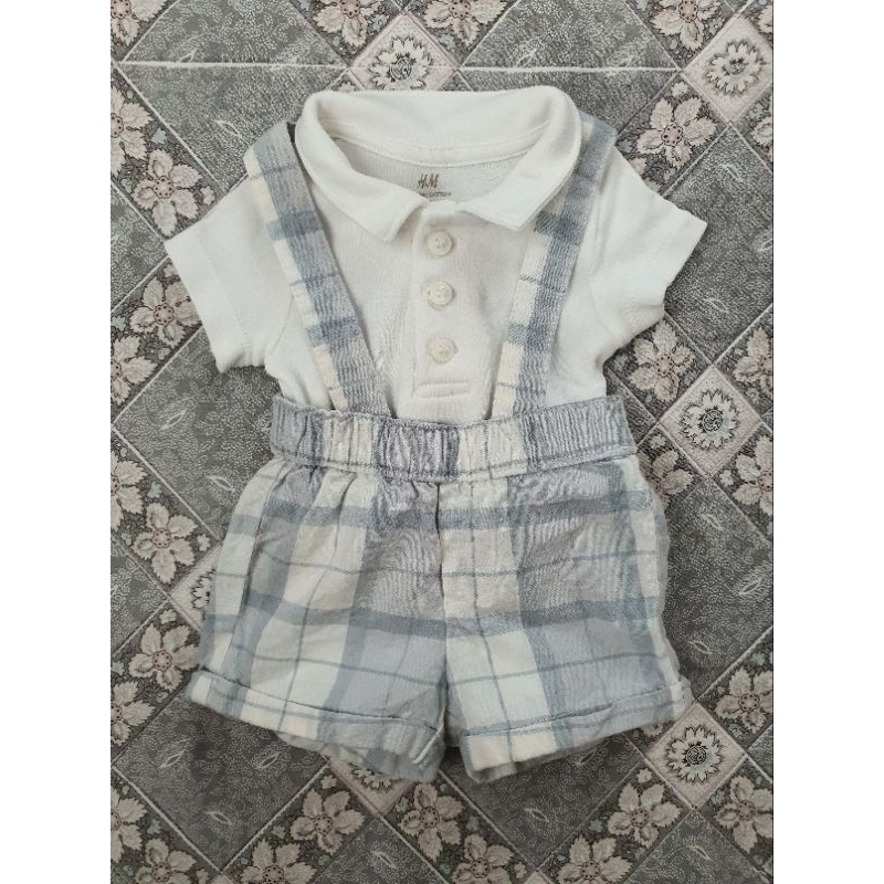 H & M Organic Cotton sz 0-1M