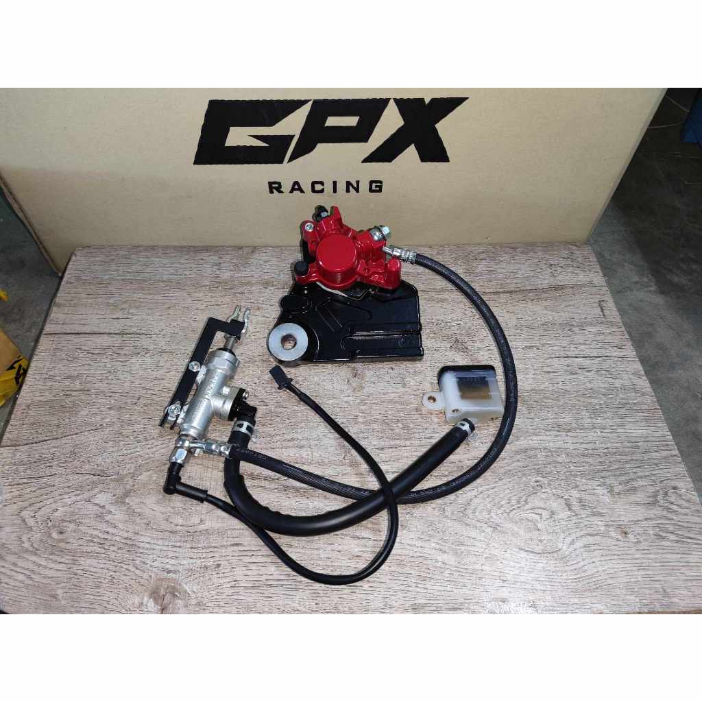 ชุดแม่ปั้มเบรคหลัง สีแดง GPX Demon GR 200 R สินค้าใหม่ ของแท้ศูนย์ครับ