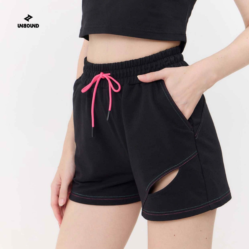 UNBOUND FURTHERANCE SHORTS > BLACK กางเกงขาสั้นสีดำ เชือกสีชมพู