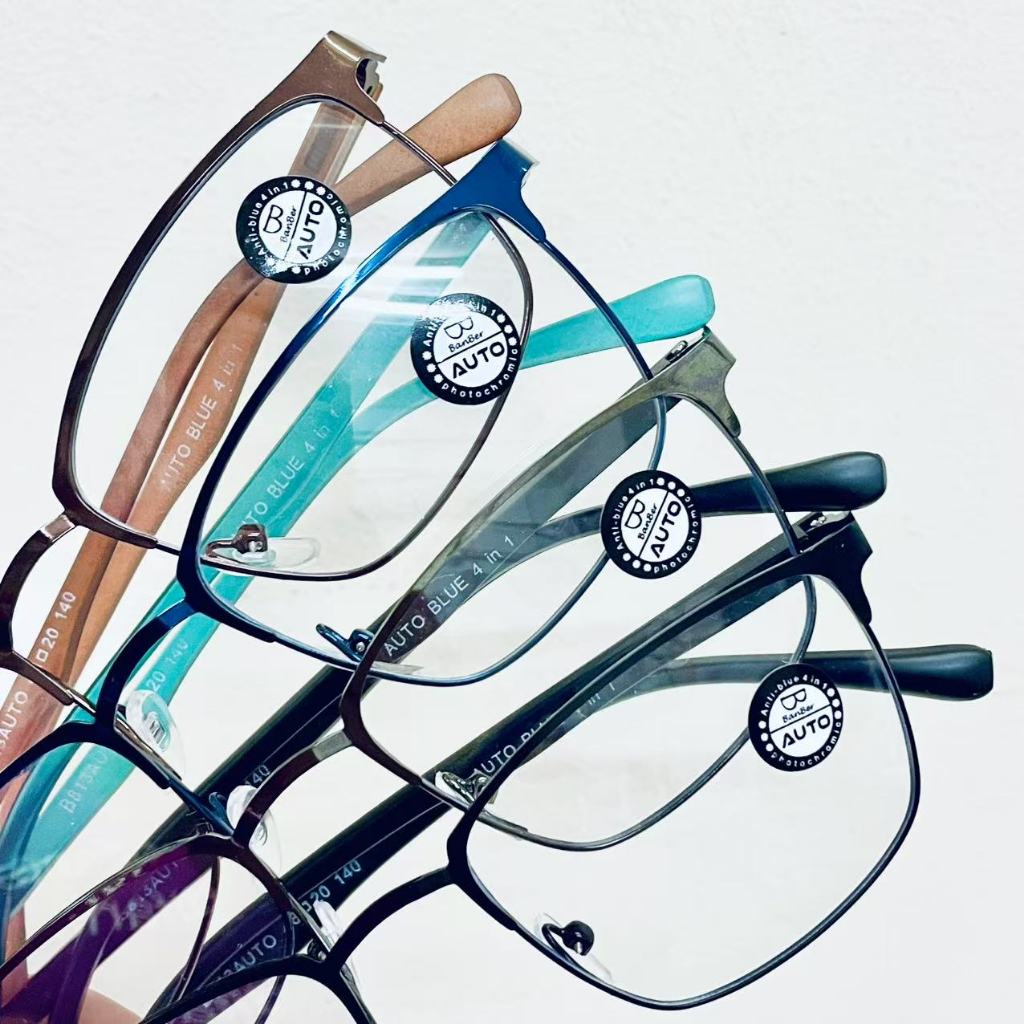 แว่นออโต้สายตาสั้น/ปกติ รุ่น 813 แว่นตาแฟชั่นกรอบโลหะน้ำหนักเบา เลนส์แว่นออกแดดเปลี่ยนสีได้