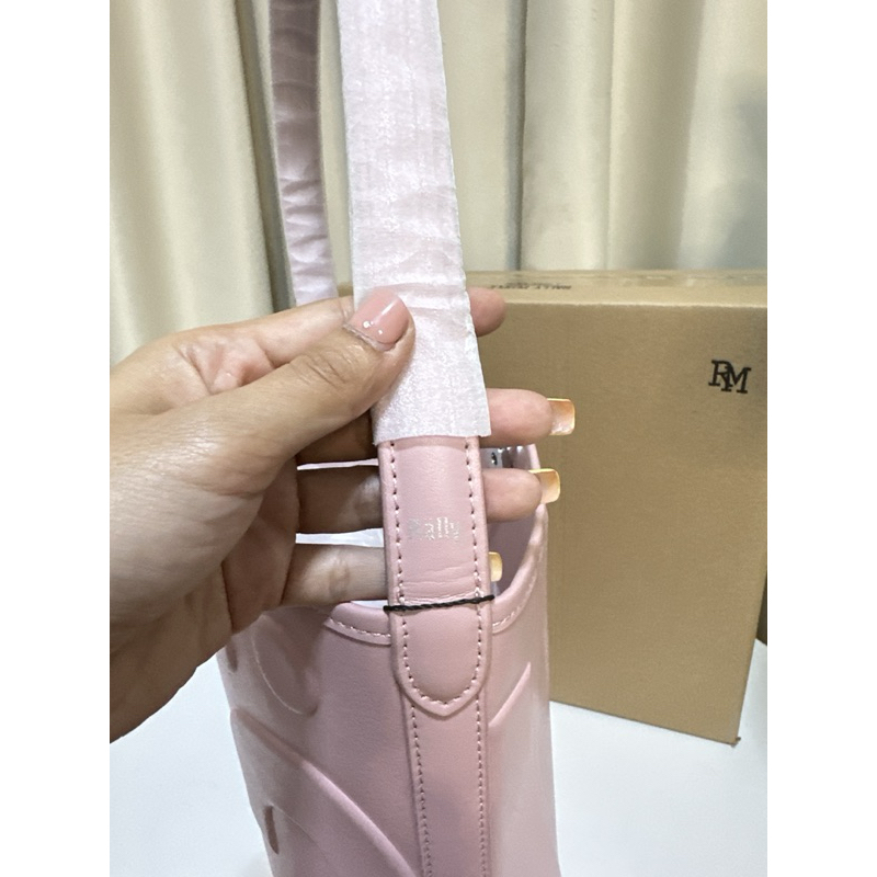 🔥พร้อมส่ง🔥 Rally the bag 💯มาพร้อมป้ายห้อย และ ถุงผ้า กล่อง