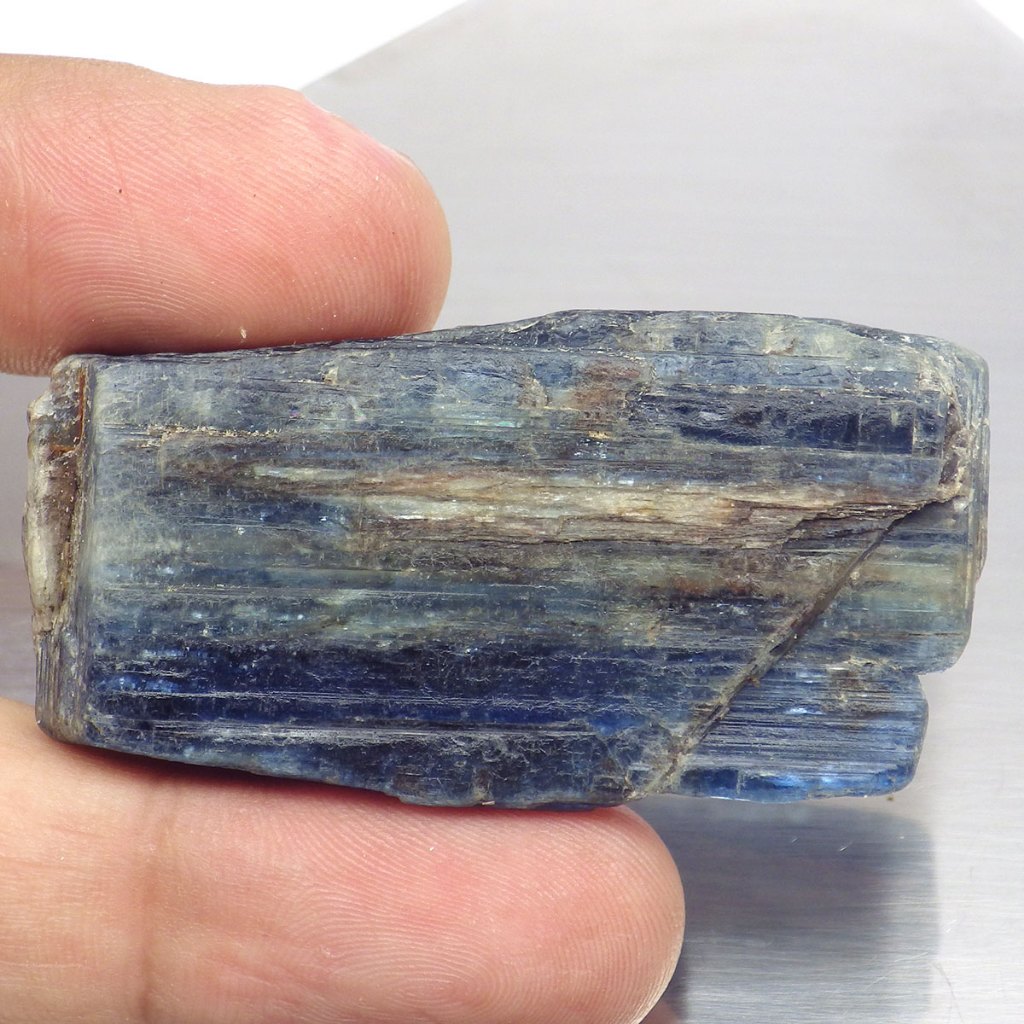 พลอย ก้อน ไคยาไนท์ ดิบ แท้ ธรรมชาติ ( Unheated Natural Rough Kyanite ) หนัก 168 กะรัต