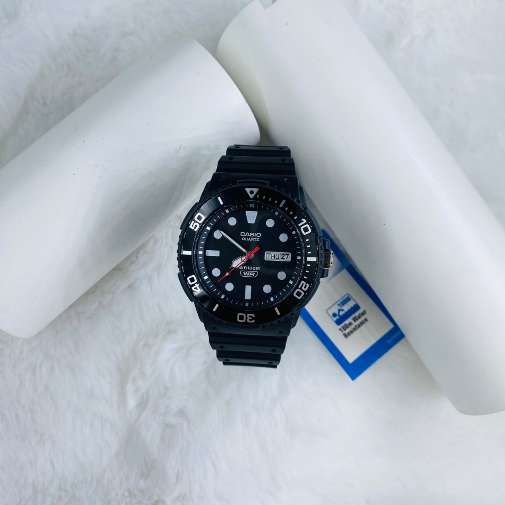 นาฬิกาข้อมือ Casio ผู้ชาย รุ่น MRW-230H กันน้ำ 100 เมตร สินค้าของแท้ รับประกันศูนย์ 1 ปี สายยาง