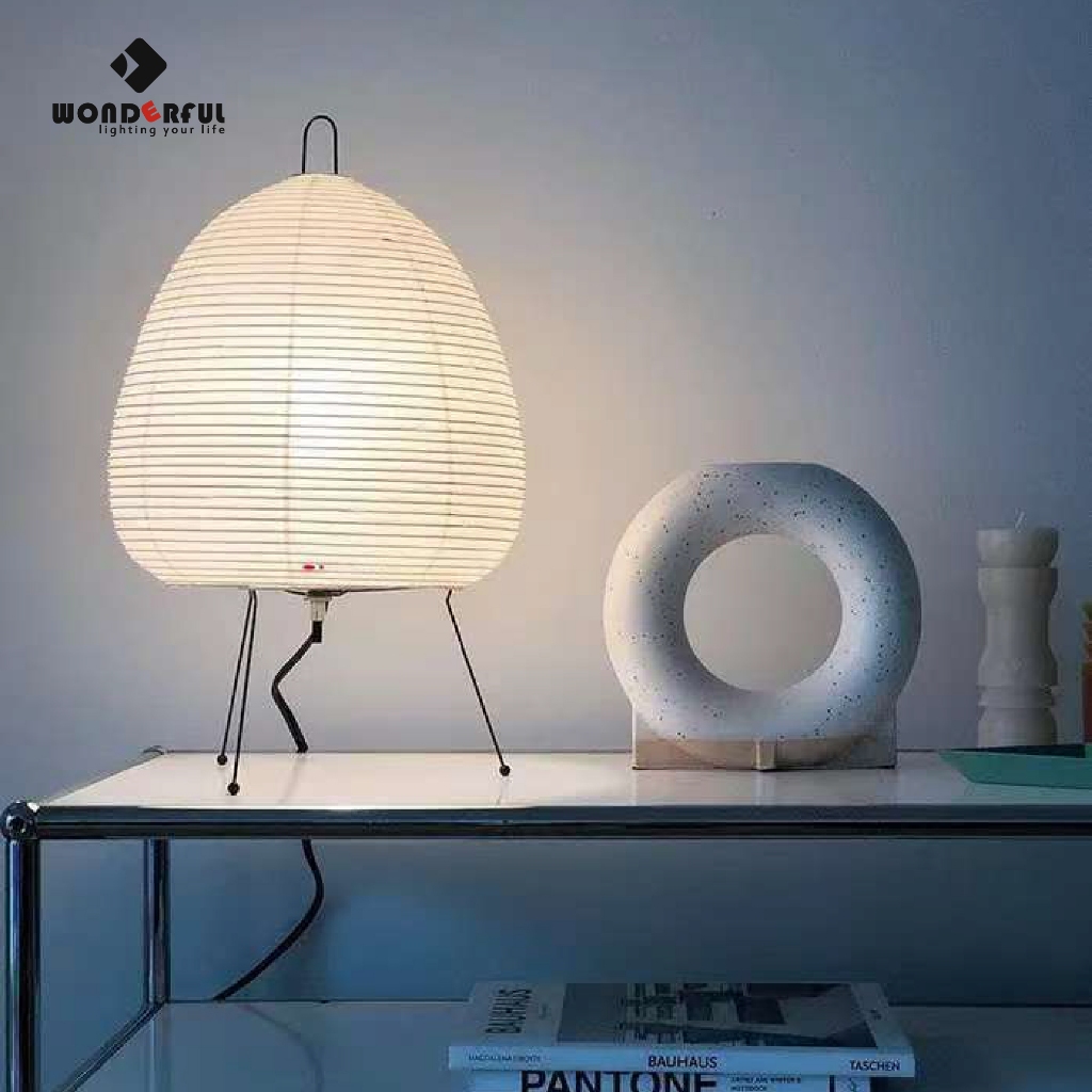 WONDERFUL โคมไฟตั้งโต๊ะกระดาษฟาง สไตล์มินิมอลญี่ปุ่น แสงนุ่ม ปรับแสงได้ 3 โหมด โคมไฟตกแต่งห้องนอน