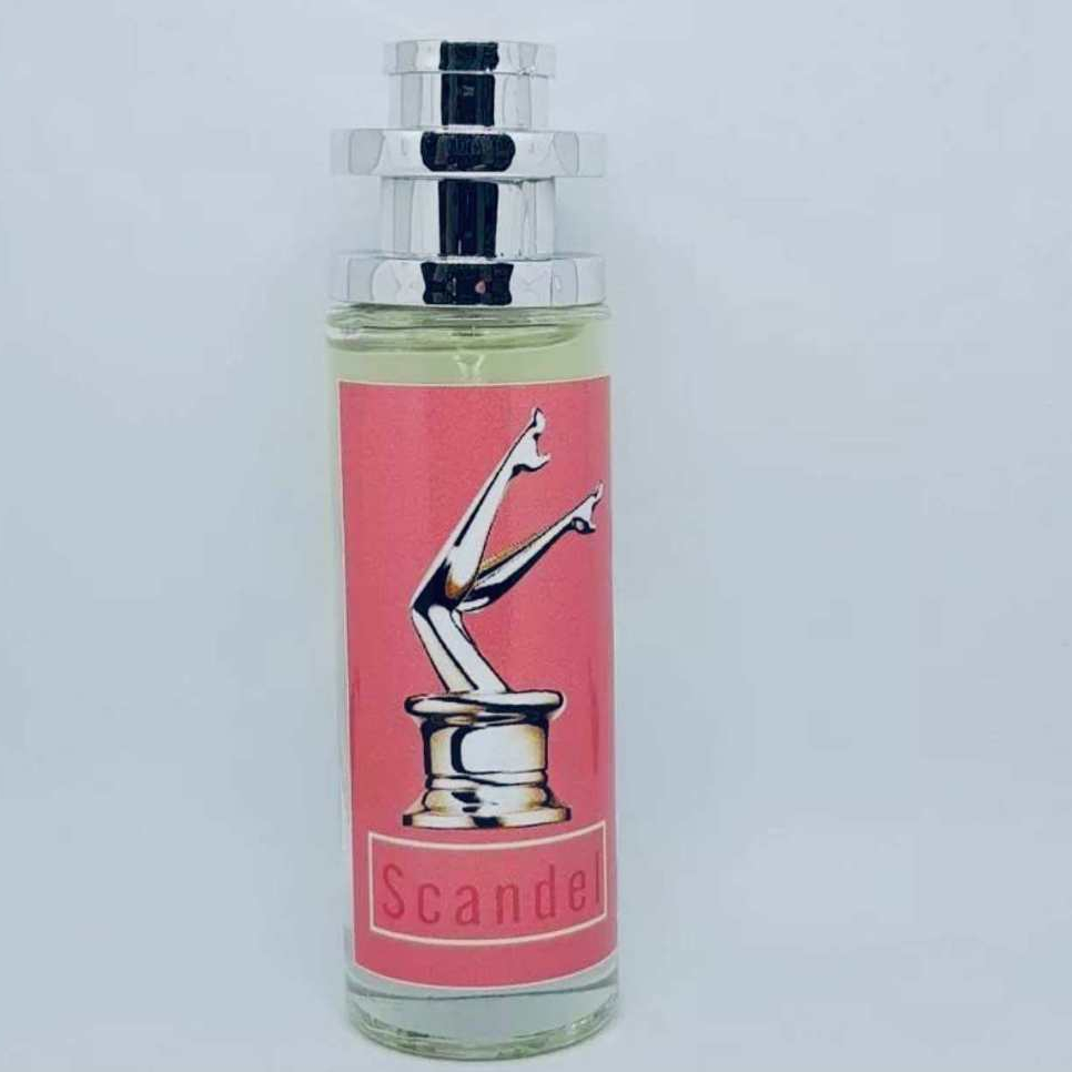 น้ำหอม ยกขา ขนาด35ml กลิ่นเทียบแบรนด์Scandal. ค่ะ