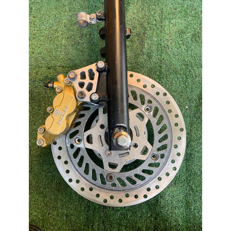 ขาปั้ม 4 พอต  จาน220-320 KRหูต่ำ,Leo,KR หูสูง