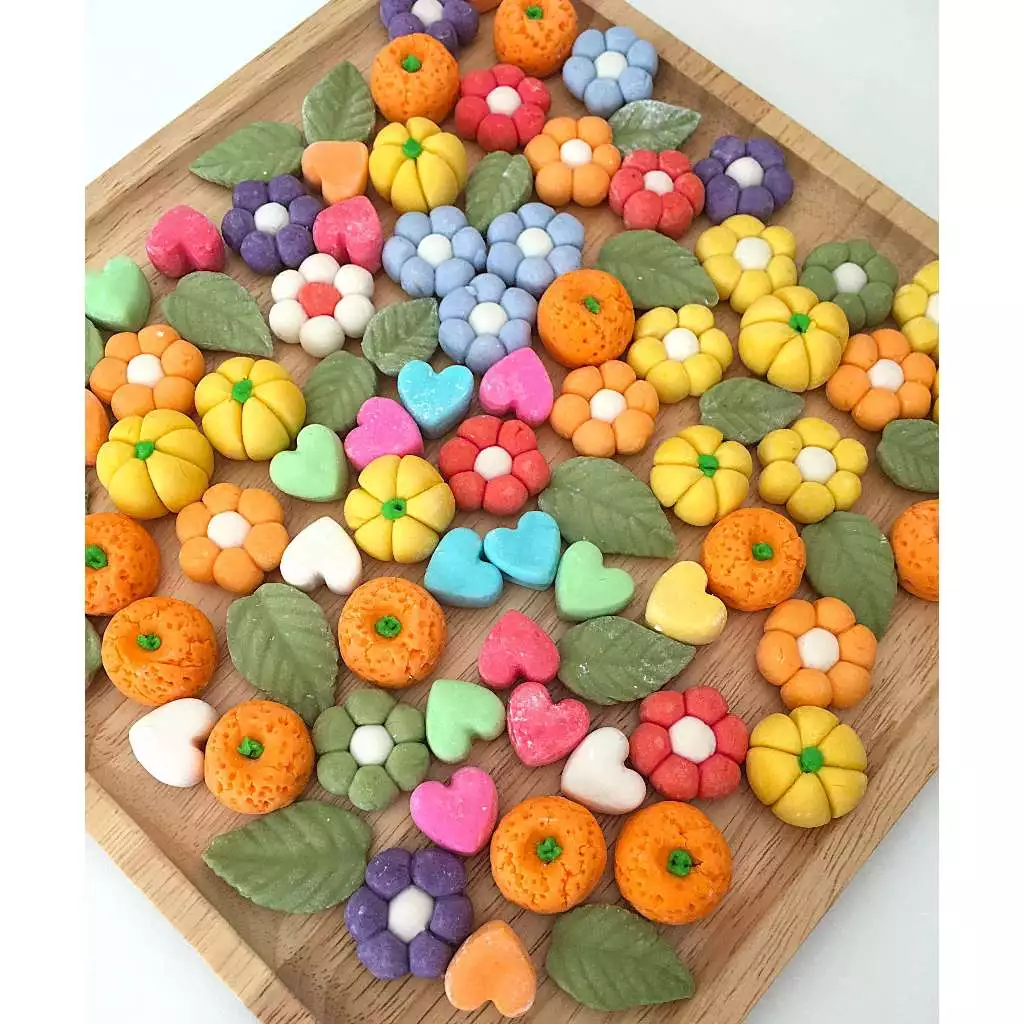 เม็ดบัวลอยแฟนซี คละรวม Home made100%ต้นตำรับสูตรคุณยายBy jasmine300กรัม