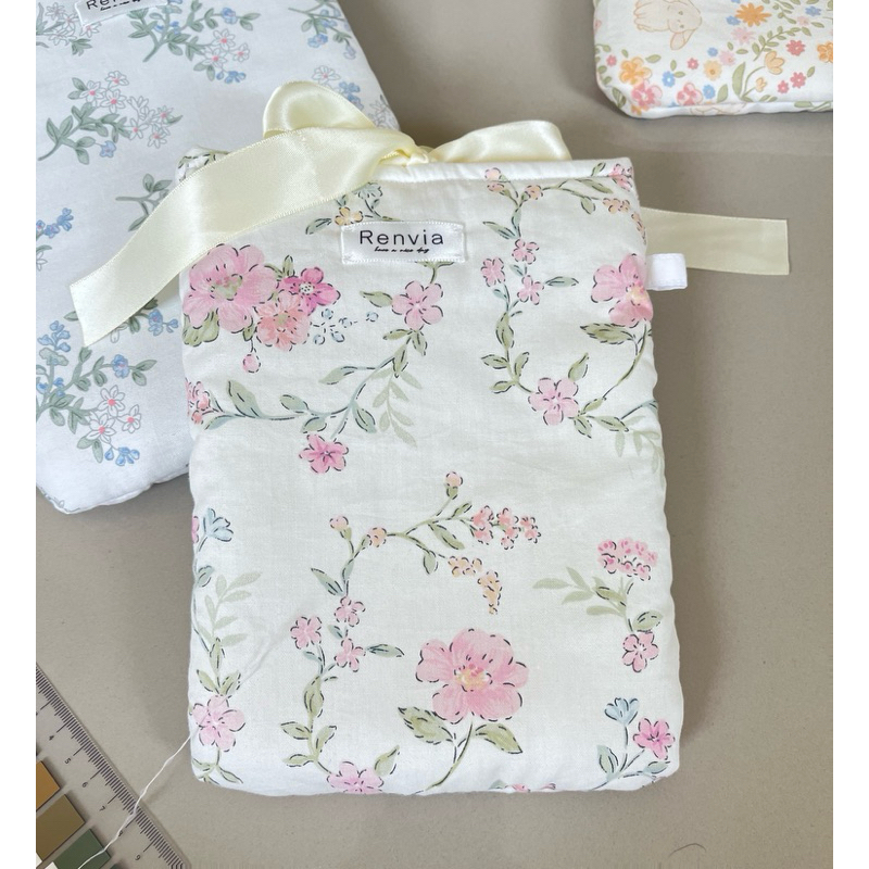 📕book sleeves | ซองผ้า กระเป๋าผ้าใส่หนังสือ ปกผ้าใส่หนังปก | Renvia