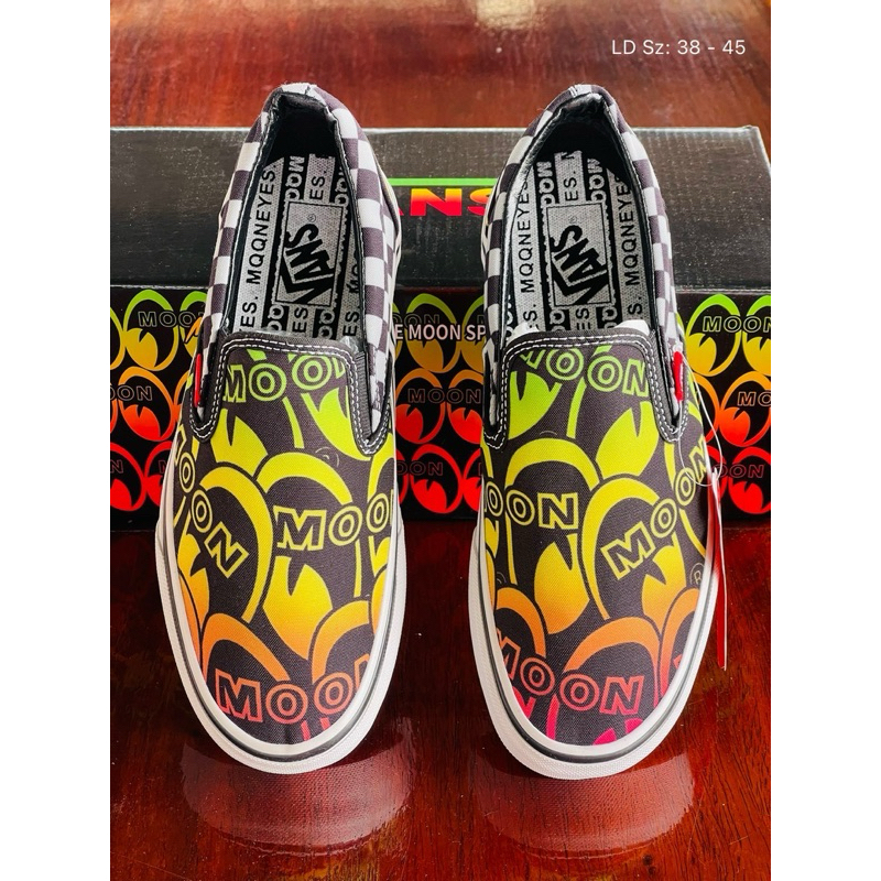 🛒🎁พร้อมส่งรองเท้าผ้าใบ Slip on 🚗(A+)คุณภาพดี พร้อมกล่อง ไม่หนักใส่ทำงานใส่เที่ยว ใส่ได้ทั้ง ช-ญ ✅มีไซส์ 38-45