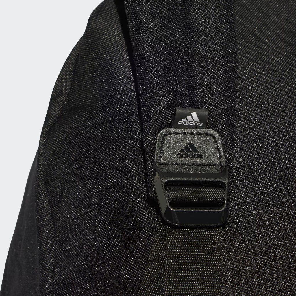Adidas อาดิดาส กระเป๋าเป้ กระเป๋าสะพายหลัง Backpack Classic Badge of Sport IL5812 (900)