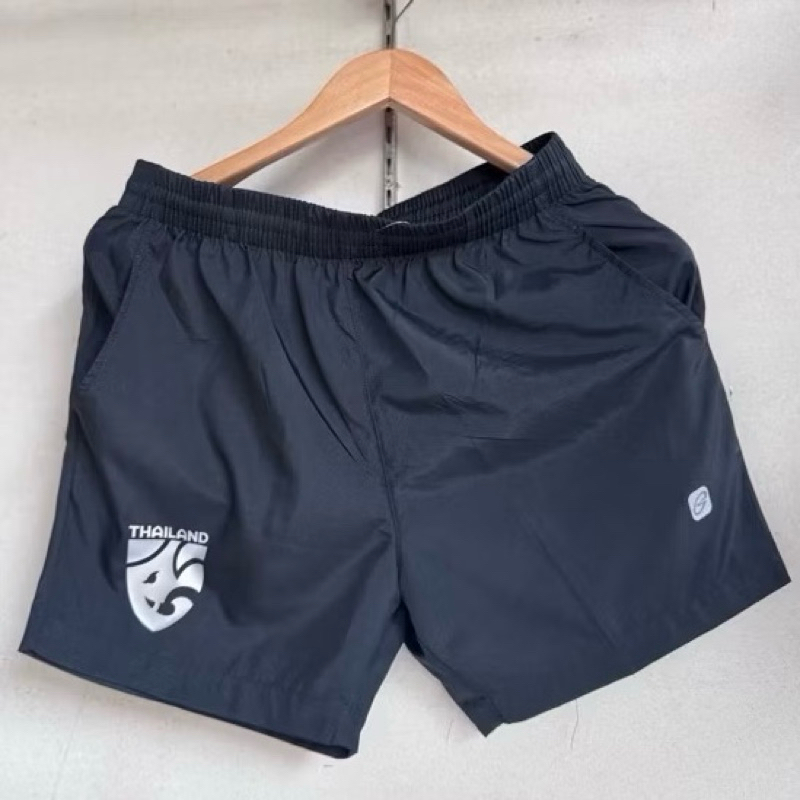 Ego Sport กางเกงลำลองขาสั้น(ผ้าร่ม)พร้อมโลโก้ช้างศึก มีกระเป๋าทั้งสองข้าง มีซิปกระเป๋าหลัง มีเชือกผูก EG 828