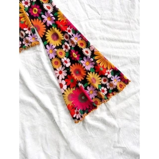 🌸🦋พร้อมส่ง🦋🌸 เสื้อลายดอกแขนกระดิ่ง ผ้าตาข่าย เสื้อสงกรานต์ เสื้อครอปสั้นแขนกระดิ่งยาว