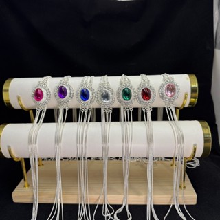 สังวาลย์ประดับพลอย สีนาก เงิน ทอง สายสามเส้น ย้อนยุค สวมใส่ก…