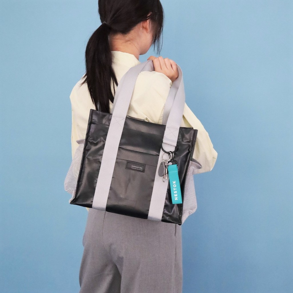 กระเป๋าผ้าใบ ทำงาน ใส่ tablet กันน้ำ สะพายไหล่ ขนาดเล็ก SHORT-LINE BAG KIDNAP ME