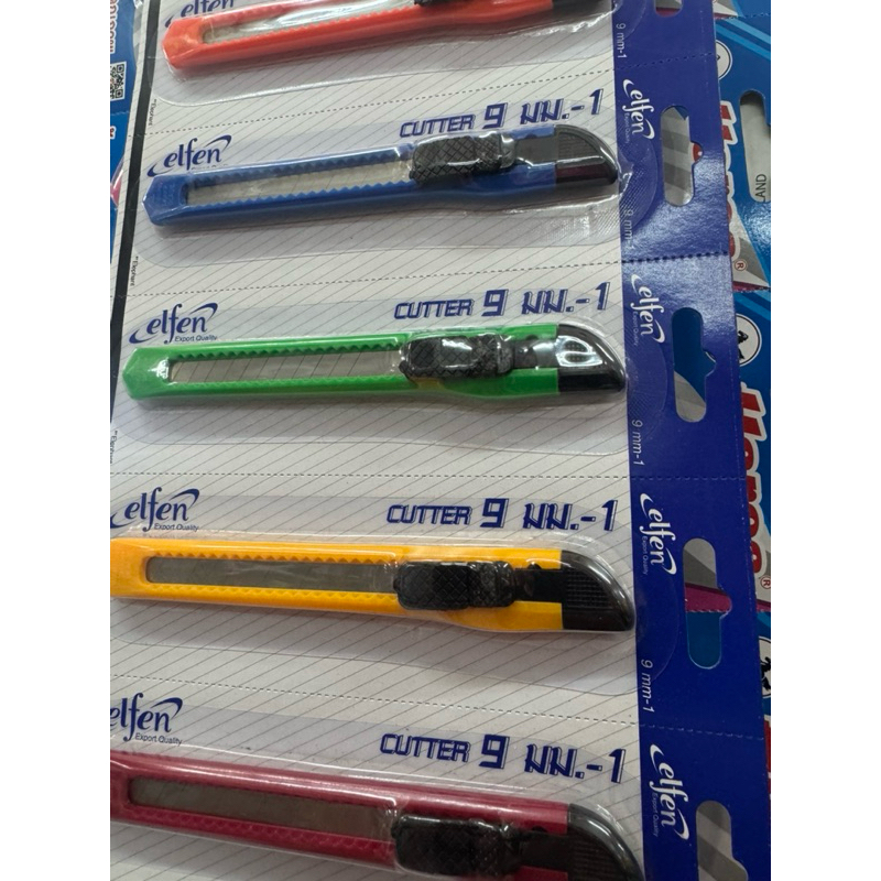 คัตเตอร์ คัตเตอร์ด้ามพลาสติก 9 มม. 9mm-1 (คละสี) Elfen เอลเฟ่น มีด มีดคัตเตอร์ ใบมีด US.Station - รูปที่ 3