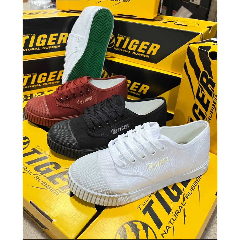 TG205 รองผ้าใบนักเรียนแบบผู้เชือก ไทเกอ TIGER 205 สีดำ ไซส์ 28-45 (O)