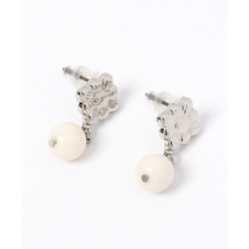 niko and ... Metal diamond shaped earrings