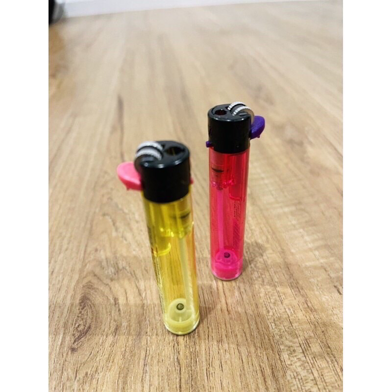 ไฟเปลว ดวงใหญ่ สีใส ทรงกลม แบบเติมแก๊ส คละสี 1 ชิ้น (ขณะส่งไม่มีแก๊สเติมไปให้)