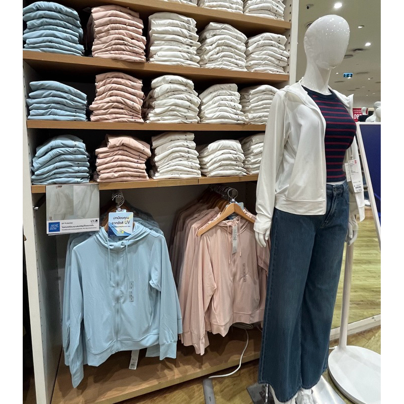 ส่งฟรี🌤️ เสื้อกันยูวี⚡️แอริซึมในวิเดียว 🌷Womenราคารวมหิ้วแล้วUniqlo ของแท้ แถมถุงช้อป