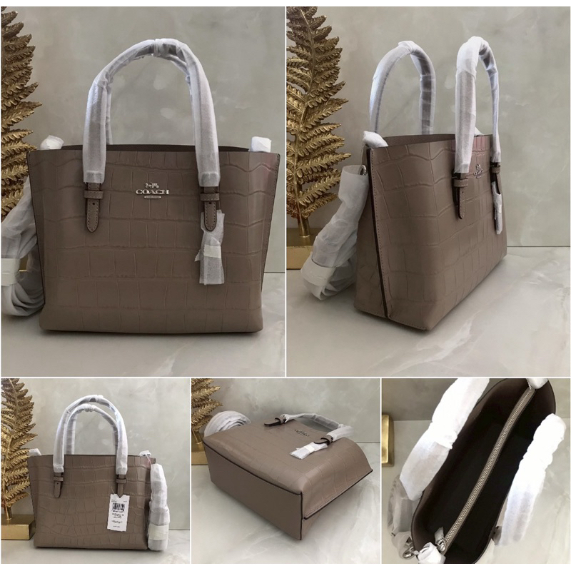รับประกันแท้💯 สะพายข้าง C4250 MOLLIE TOTE 25 CV965 CW435 CZ767 CW017  C4084