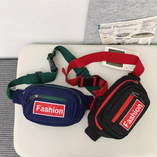 Fashion กระเป๋าคาดอก คาดเอว มี 2 ช่อง ลาย Fashion จุของได้เยอะ พร้อมส่งในไทย B-018