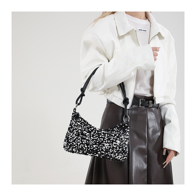 [117] ใหม่ กระเป๋าสะพายไหล่แฟชั่นฤดูร้อน เนื้อผ้าปักลายเลื่อมสไตล์เรียบง่าย หรู กระเป๋าลำลองผู้หญิง พร้อมส่งจากไทย