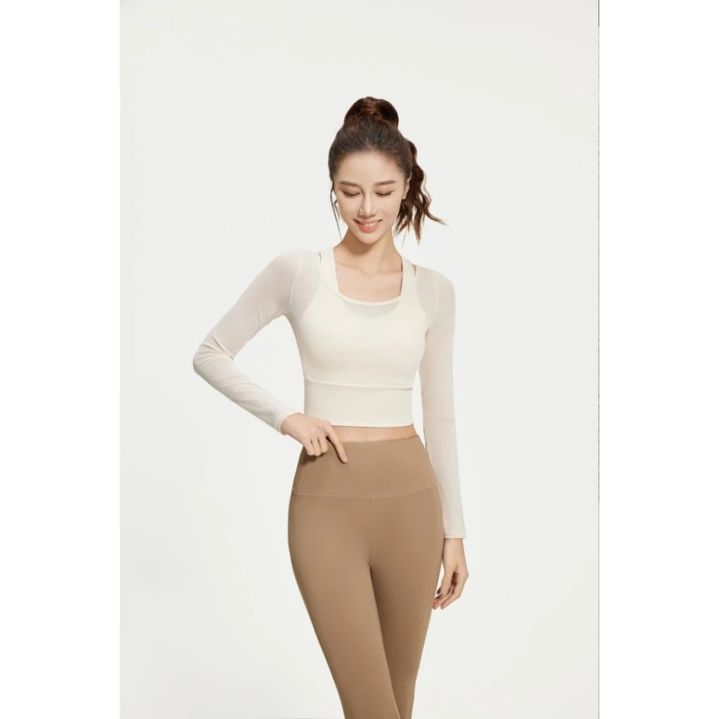 ArayaLady เสื้อครอปโยคะแขนยาว ผ้าซีทรู สปอร์ตบราในตัว thumbnail 5