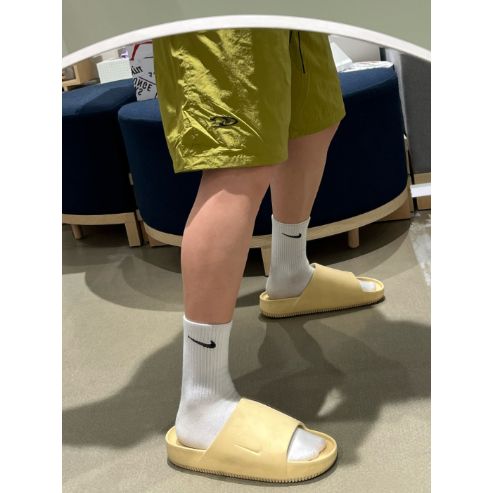 Nike Calm Slide Sandals ไนกี้ Brown/Light yellow/Black/Dark green รองเท้าแตะ