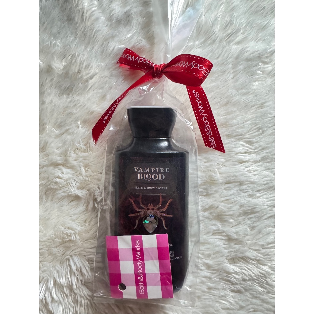 Bath & Body Works Vampire Blood Body Lotion ขนาดใหญ่ 236 ml.