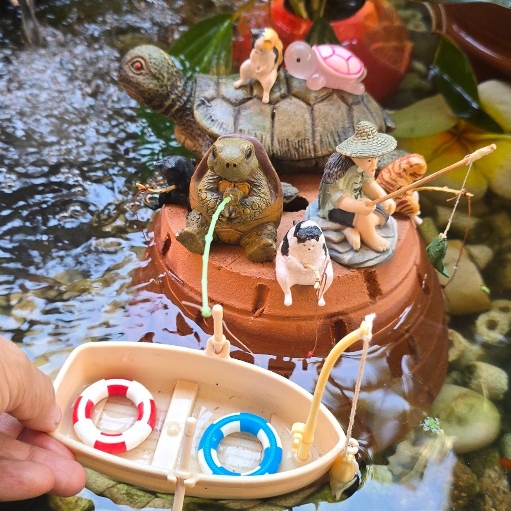 โมเดลอาแปะตกปลา แมวจิ๋ว เต่า เรือ ตกแต่งอ่างปลา จัดสวน ประดับบ้าน พร้อมส่ง