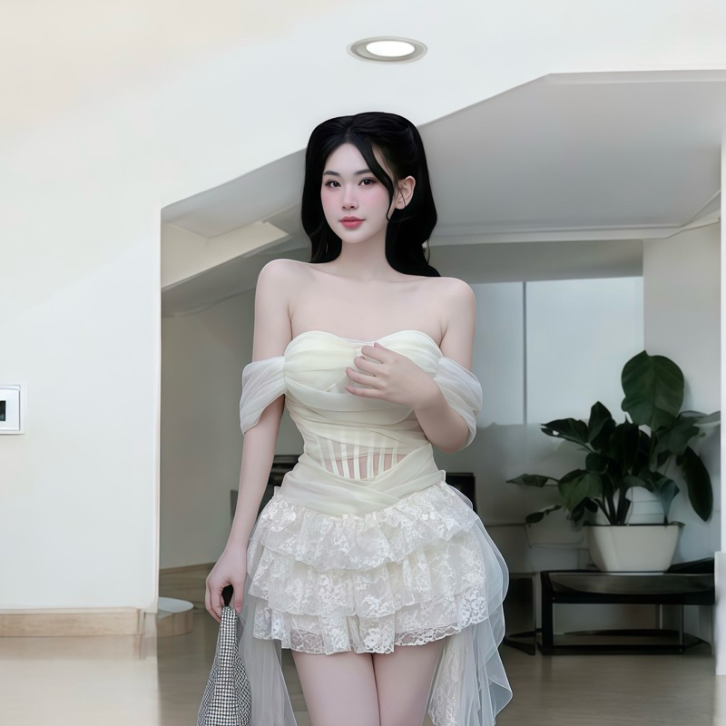 P24พร้อมส่งในไทย เดรสตาข่ายรัดตัวเปิดไหล่พร้อมกระโปรงลูกไม้บานสําหรับปาร์ตี้ 'เซ็กซี่ลูกไม้มา มีซับในให้ค่ะ