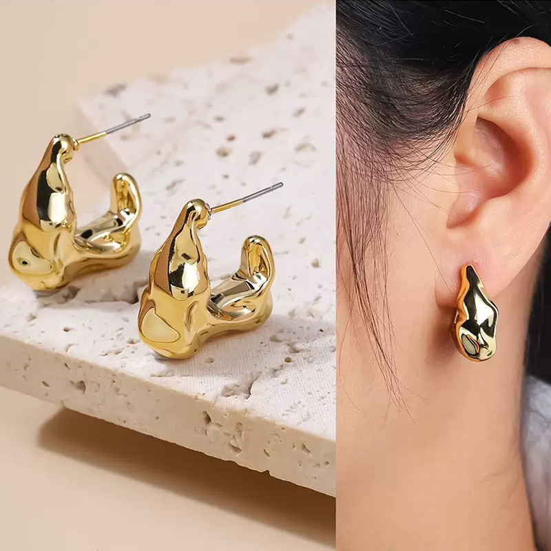 ขายดี ต่างหูทอง earring ต่างหูห่วง รูปร่างไม่สม่ำเสมอ ตุ้มหูห่วง หรูหรา jewelry accessories สําหรับผู้หญิง 92.5%เข็มเงิน