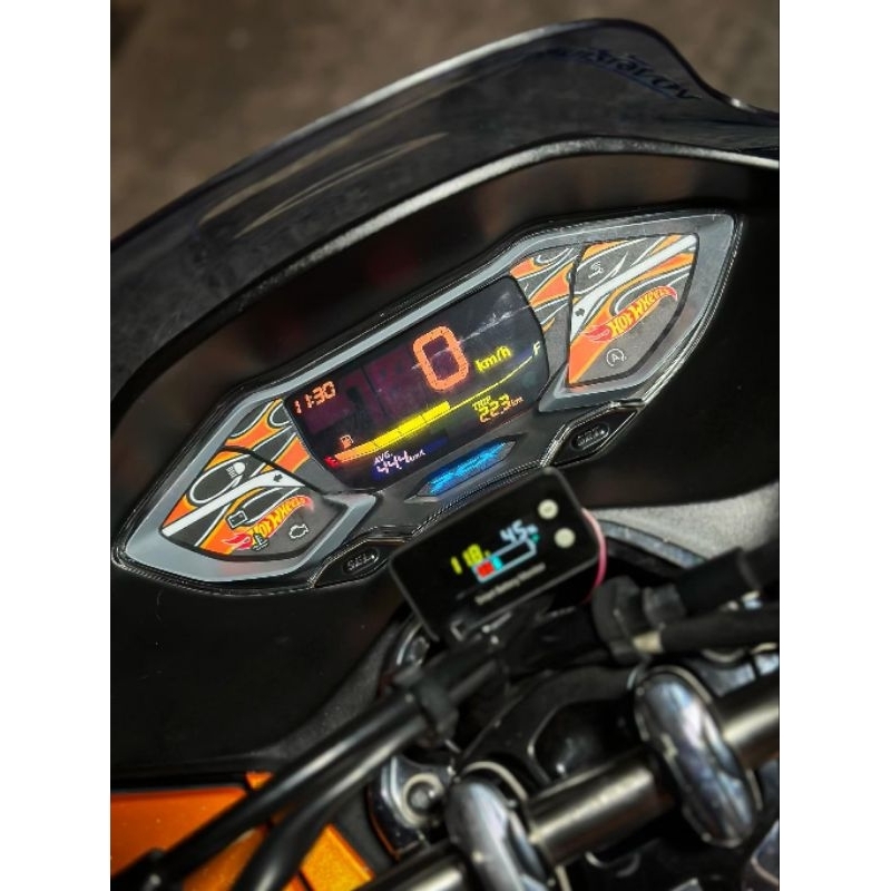 สติ๊กเกอร์ จอLED PCX 2021-2025 สีเข้ม คมชัด ติดง่าย สะดวก ต้องงัดหน้าจอ (เฉพาะสติ๊กเกอร์เท้านั้น) ราคา ถูกที่สุด ดีลบีเคเค แกลเลอรีภาพที่ 5