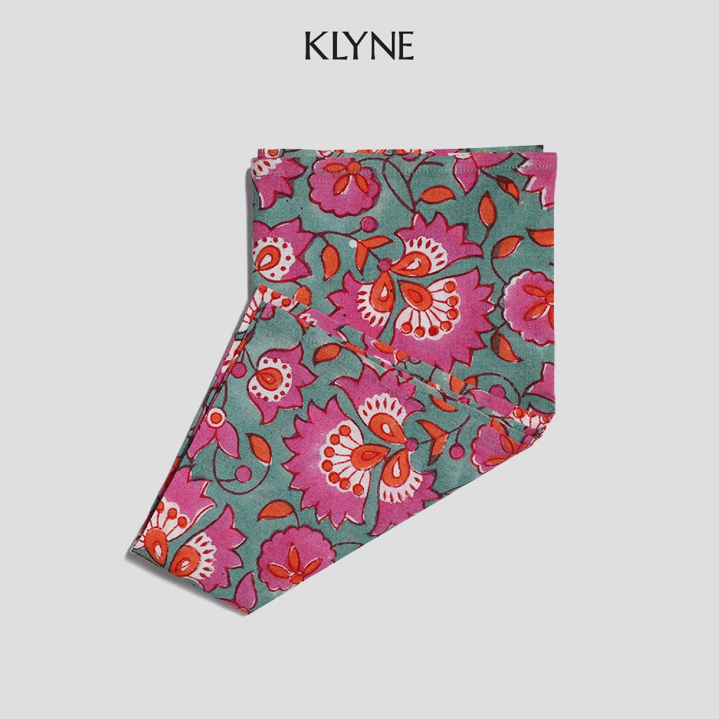KLYNE Scarves Tone On Floral Pink Style | ผ้าพันคอ คอตตอนอินเดีย (50X50cm - โทนสีชมพูลายดอกไม้)