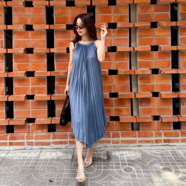 Pleated slide Maxi dress เดรสแขนกุด (มีทั้งสั้น และ เดรสยาว) คอกลมอัดพลีททั้งตัว มินิเดรสคอรัฟเฟิล ปลายแหลม