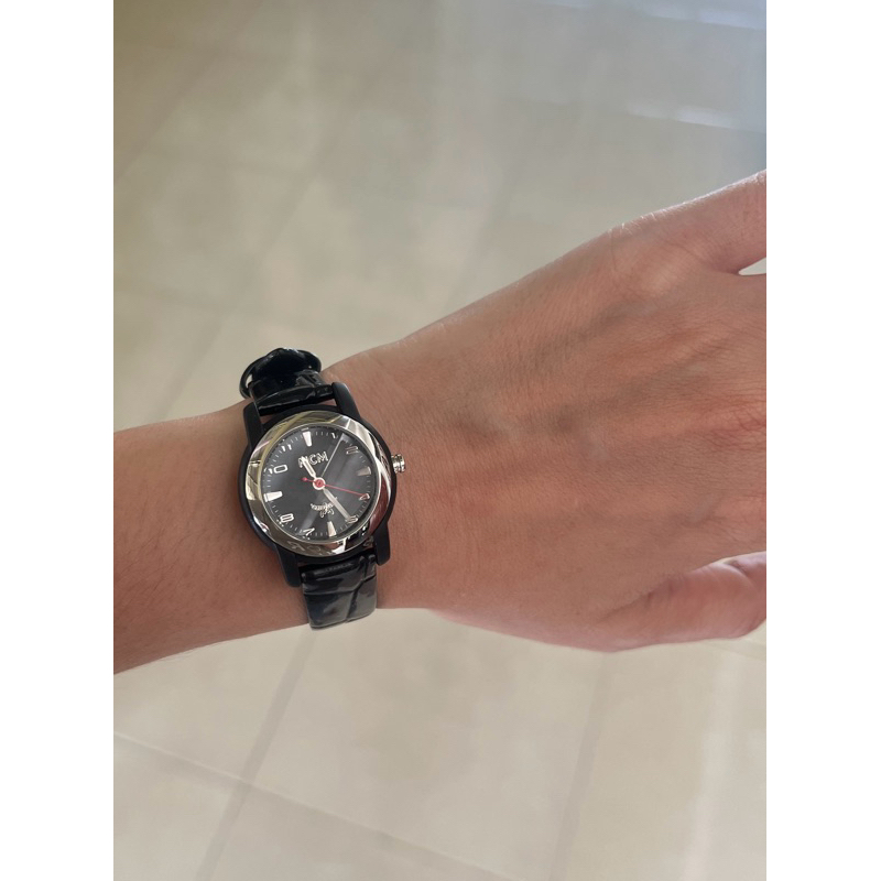 นาฬิกา mcm ของแท้มือสอง