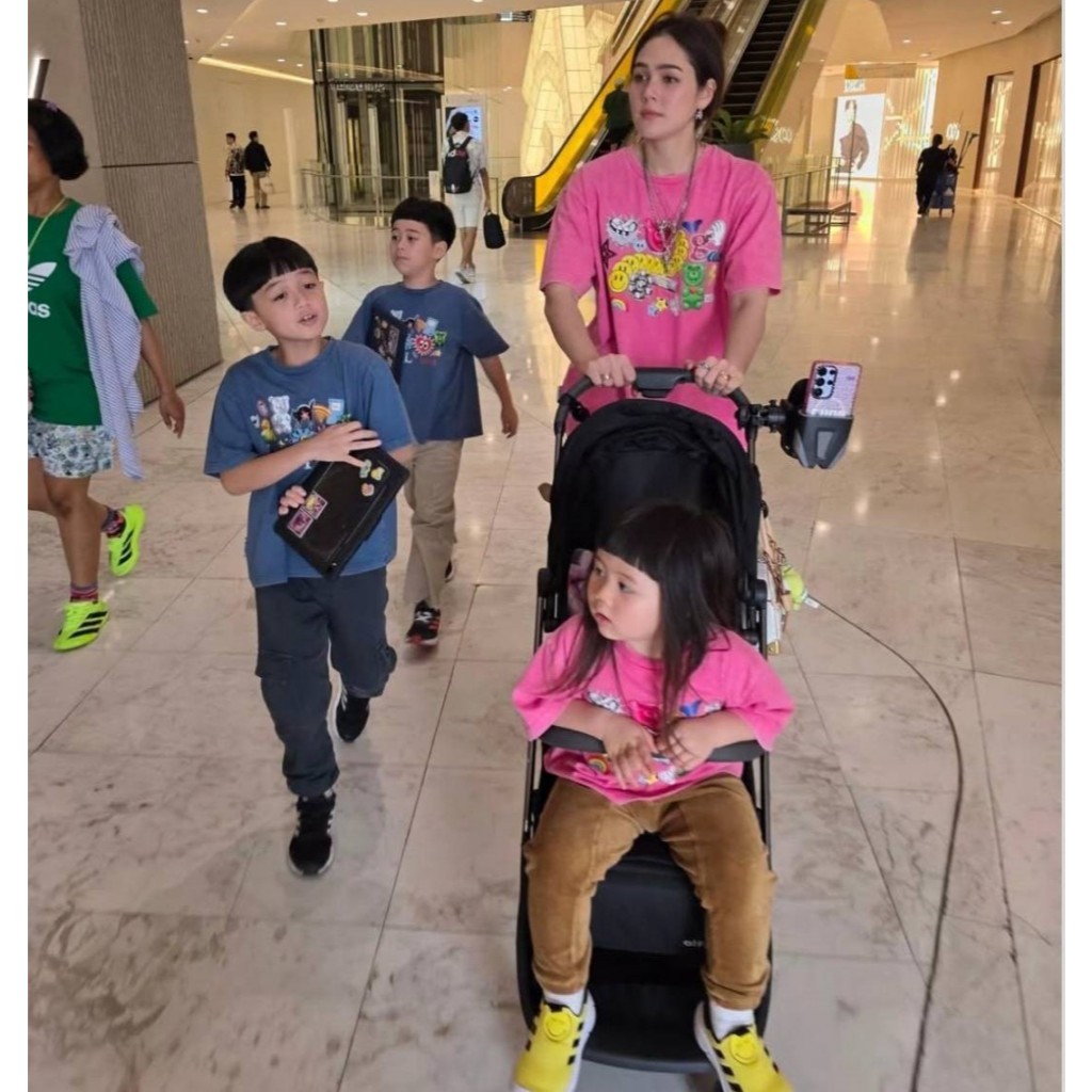 (DROP 7) STICKER CLUB T-SHIRT - PINK (ADULTS) - รูปที่ 4